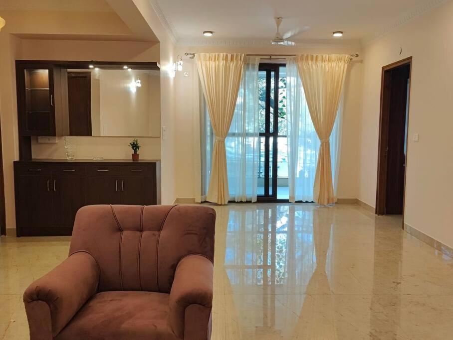 Tara Suites Premium Rooms In Central Indiranagar Бангалор Экстерьер фото