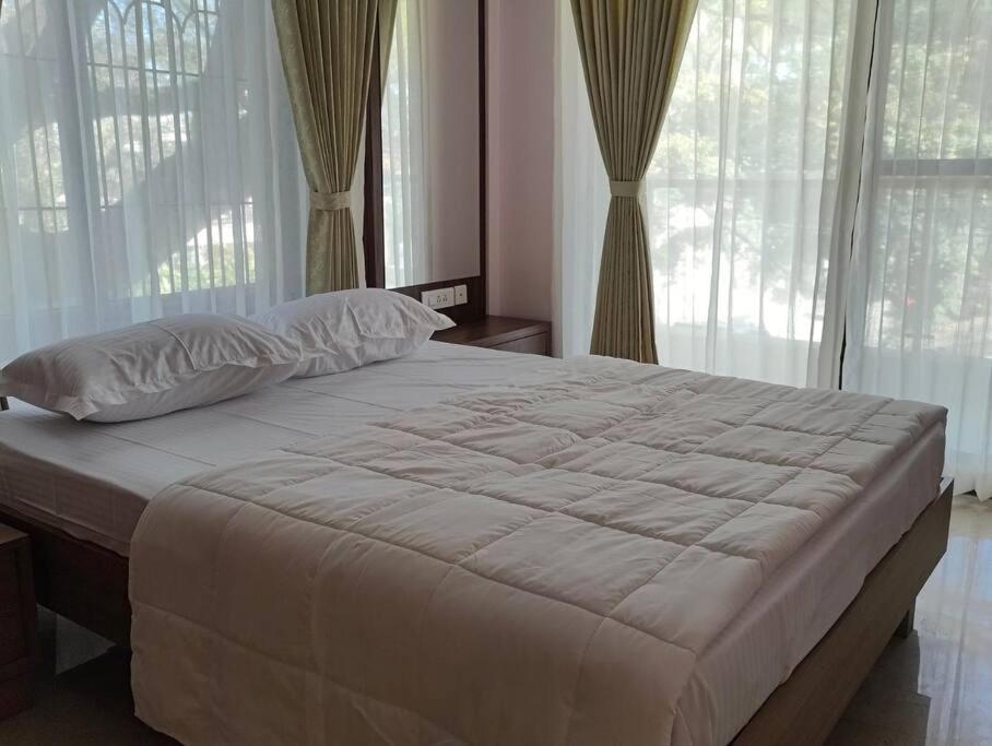 Tara Suites Premium Rooms In Central Indiranagar Бангалор Экстерьер фото